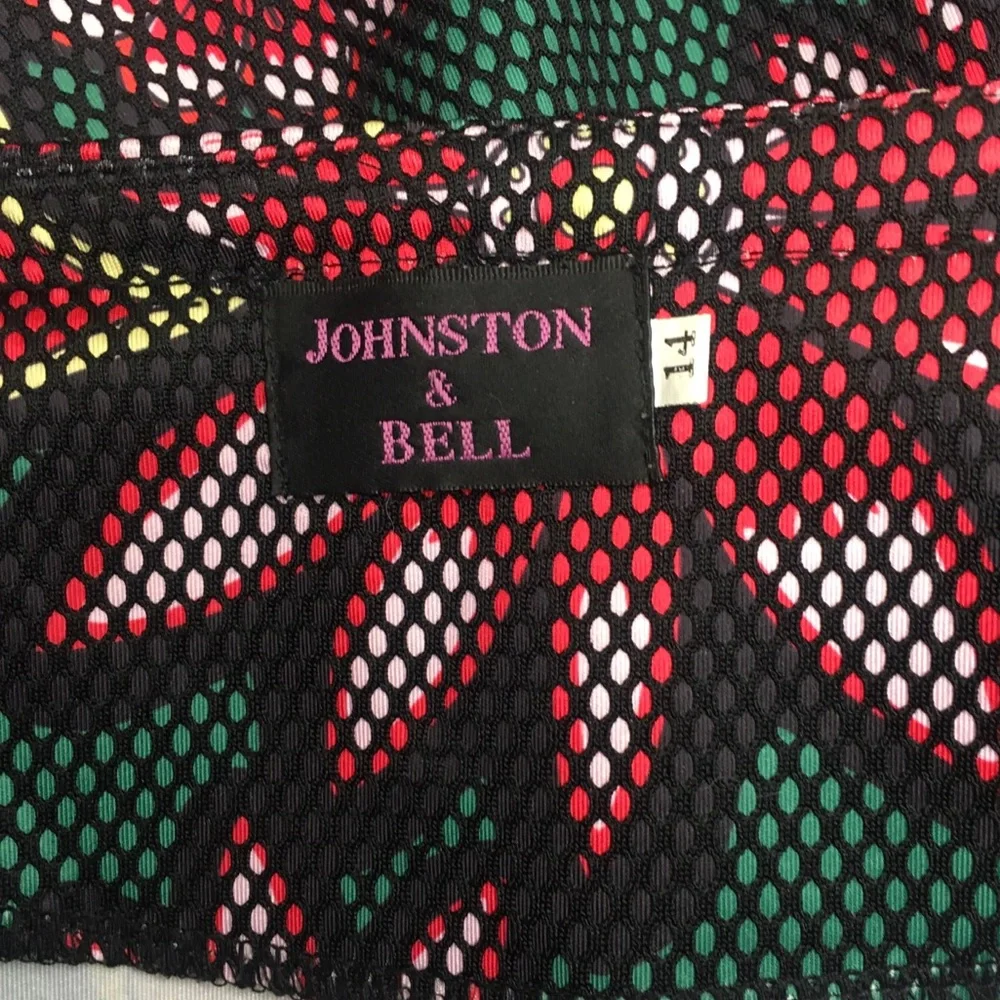 Johnston & Bell. Dress/coat. Gorgeous floral and mesh detail. Size 14 - Picture 15 of 16